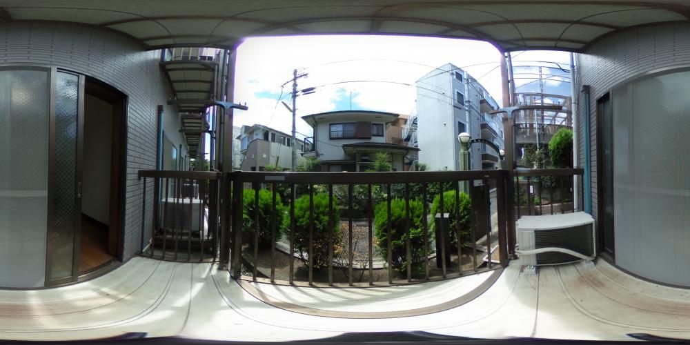 �o���R�j�[