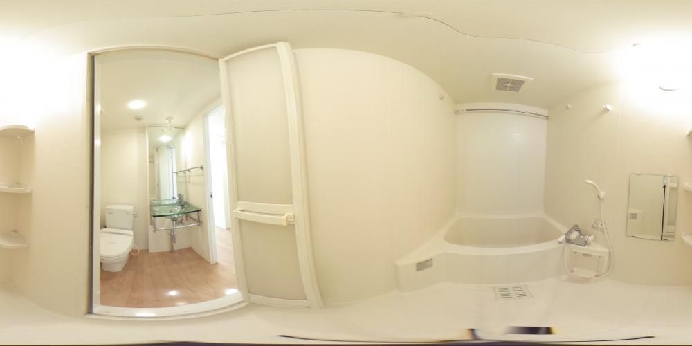 �o�X���[��